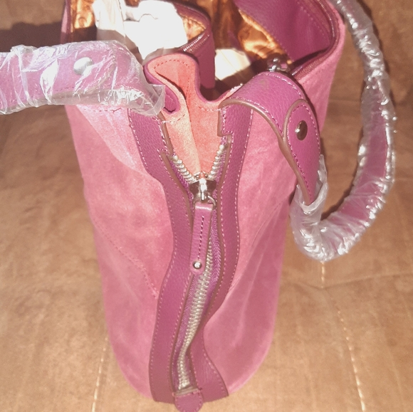 TIGANELLO Suede  Purse NWT - Picture 3 of 8